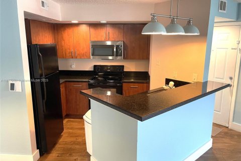 Copropriété à louer à Sunrise, Floride: 2 chambres, 98.94 m2 № 1923950 - photo 2