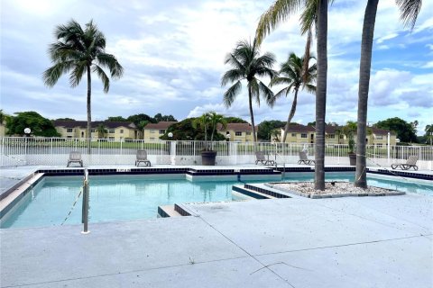 Copropriété à louer à Sunrise, Floride: 2 chambres, 98.94 m2 № 1923950 - photo 23