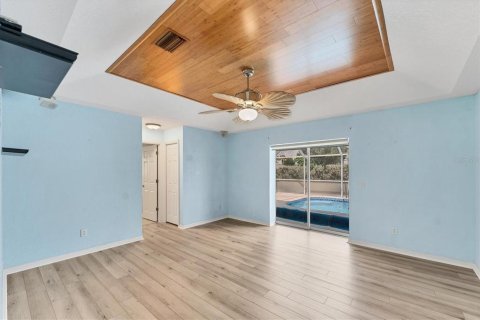 House in Punta Gorda, Florida 4 bedrooms, 247.21 sq.m. № 1879285 - photo 22