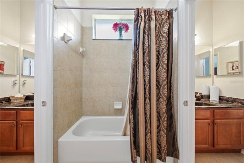 Casa en venta en Riverview, Florida, 4 dormitorios, 371.7 m2 № 1796633 - foto 28