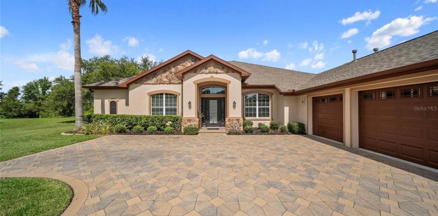 Casa en Riverview, Florida 4 dormitorios, 371.7 m2 № 1796633