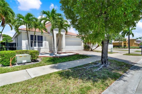 Casa en venta en Homestead, Florida, 3 dormitorios, 176.79 m2 № 1877607 - foto 6