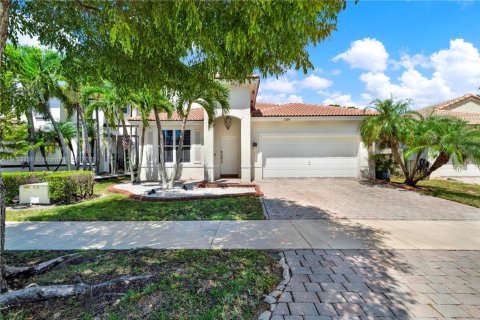 Casa en venta en Homestead, Florida, 3 dormitorios, 176.79 m2 № 1877607 - foto 1