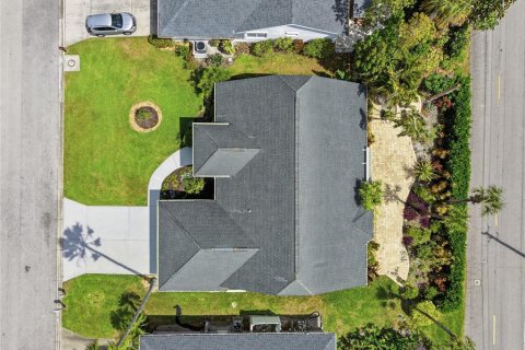 House in Bradenton, Florida 3 bedrooms, 214.7 sq.m. № 2218578 - photo 30