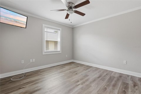 House in Bradenton, Florida 3 bedrooms, 214.7 sq.m. № 2218578 - photo 20