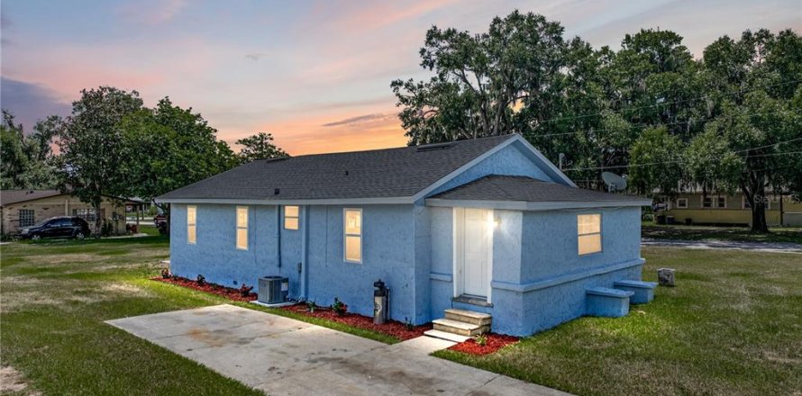 Villa ou maison à Bartow, Floride 3 chambres, 101.91 m2 № 1904557