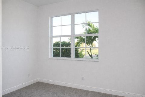 Снять в аренду виллу или дом в Уэстлейк, Флорида 3 спальни, № 2046554 - фото 16