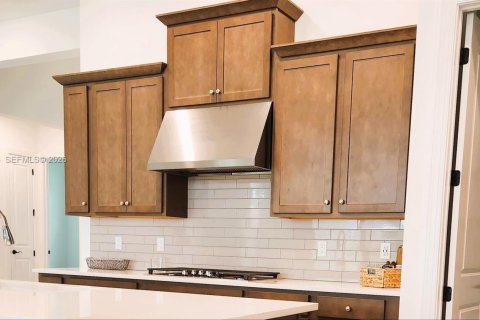 Снять в аренду виллу или дом в Уэстлейк, Флорида 3 спальни, № 2046554 - фото 7