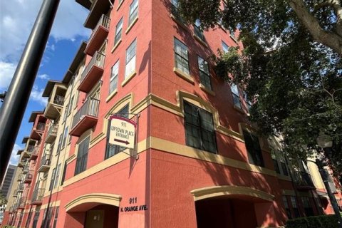 Condo in Orlando, Florida, 1 bedroom  № 1573976 - photo 3
