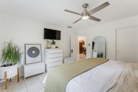 Villa ou maison à vendre à Zephyrhills, Floride: 3 chambres, 151.43 m2 № 2206756 - photo 18