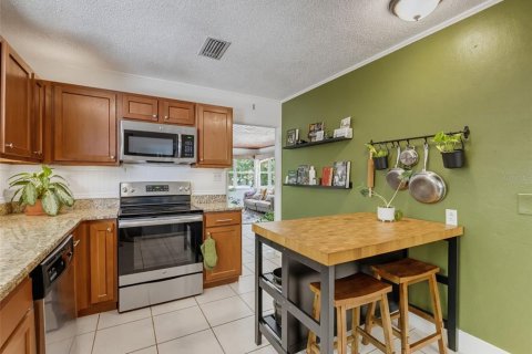 Villa ou maison à vendre à Zephyrhills, Floride: 3 chambres, 151.43 m2 № 2206756 - photo 25