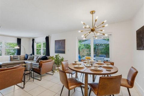 Villa ou maison à vendre à Zephyrhills, Floride: 3 chambres, 151.43 m2 № 2206756 - photo 12