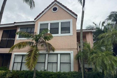 Снять в аренду кондоминиум в Майами, Флорида 2 спальни, 90.95м2, № 2019365 - фото 4