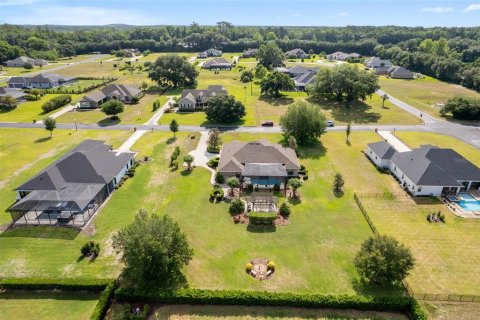 Casa en Ocala, Florida 4 dormitorios, 225.47 m2 № 2120681