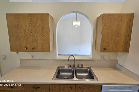 Casa en alquiler en Palm Coast, Florida, 3 dormitorios, 144.56 m2 № 1782938 - foto 13