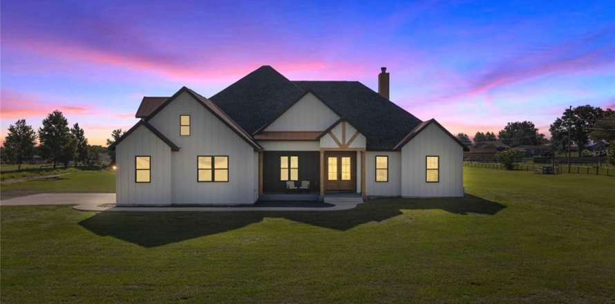 House in Belleview, Florida 4 bedrooms, 435.62 sq.m. № 2203805