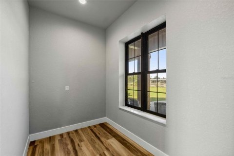 House in Belleview, Florida 4 bedrooms, 435.62 sq.m. № 2203805 - photo 17