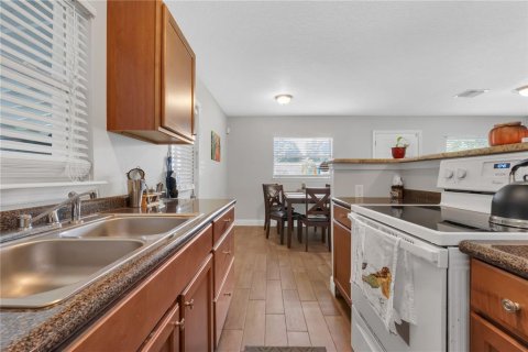 Купить виллу или дом в Окои, Флорида 5 комнат, 79.06м2, № 1912806 - фото 11