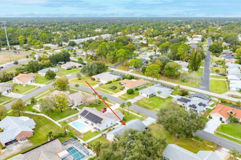 House in Edgewater, Florida 3 bedrooms, 128.67 sq.m. № 2105707 - photo 18