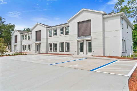 Touwnhouse à vendre à Kissimmee, Floride: 3 chambres, 121.52 m2 № 2219778 - photo 2