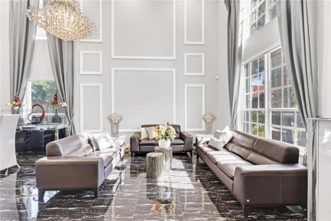 Casa en venta en Pembroke Pines, Florida, 4 dormitorios, 320.79 m2 № 1972385 - foto 6