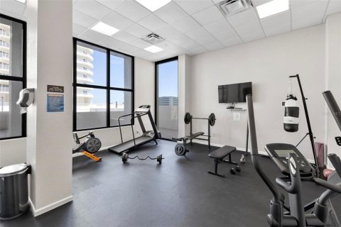 Condo in Daytona Beach, Florida, 3 bedrooms  № 1735483 - photo 17