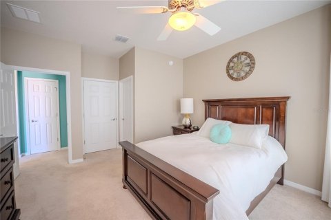 House in Ocala, Florida 3 bedrooms, 236.25 sq.m. № 2212432 - photo 12
