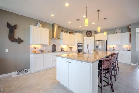 House in Ocala, Florida 3 bedrooms, 236.25 sq.m. № 2212432 - photo 24