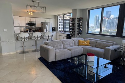Copropriété à vendre à Miami, Floride: 3 chambres, 144.93 m2 № 2145837 - photo 11