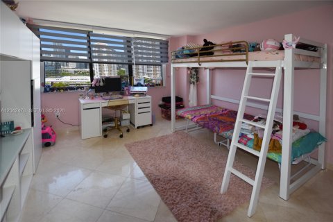Copropriété à vendre à Miami, Floride: 3 chambres, 144.93 m2 № 2145837 - photo 19