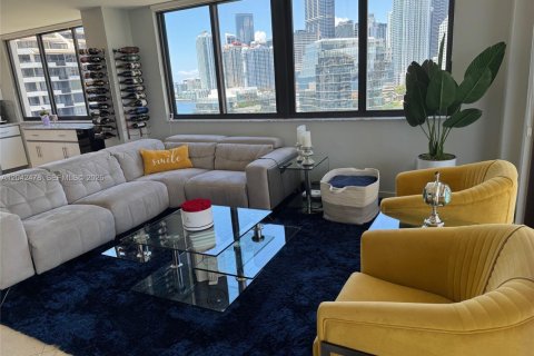 Copropriété à vendre à Miami, Floride: 3 chambres, 144.93 m2 № 2145837 - photo 8