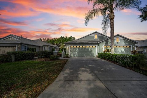 Villa ou maison à vendre à Fish Hawk, Floride: 3 chambres, 159.79 m2 № 2094321 - photo 2