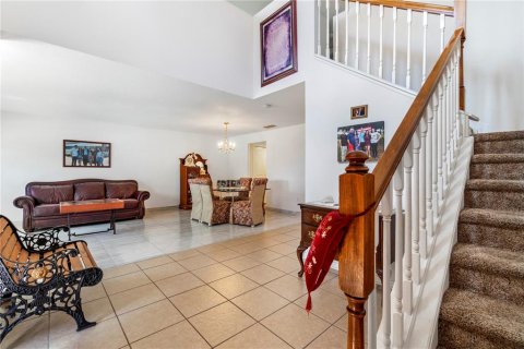 House in Ocala, Florida 6 bedrooms, 363.34 sq.m. № 2102557 - photo 4