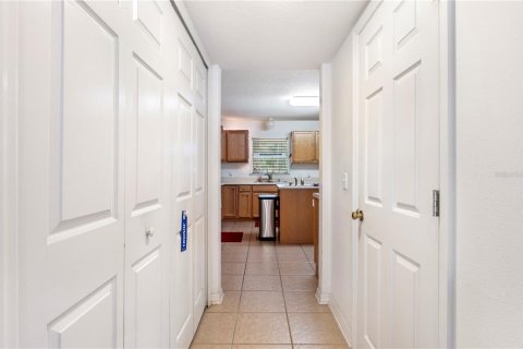 House in Ocala, Florida 6 bedrooms, 363.34 sq.m. № 2102557 - photo 9