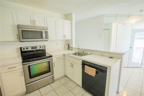 House in Miramar, Florida 3 bedrooms, 108.7 sq.m. № 1831594 - photo 17