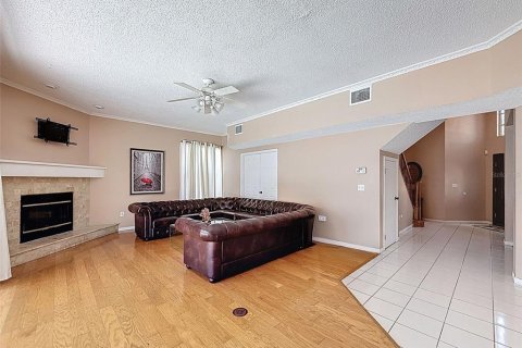 House in Riverview, Florida 5 bedrooms, 298.59 sq.m. № 1835067 - photo 24