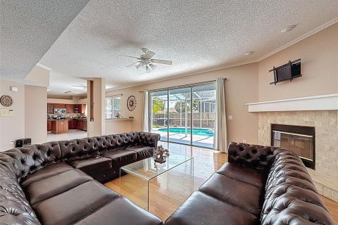 House in Riverview, Florida 5 bedrooms, 298.59 sq.m. № 1835067 - photo 26