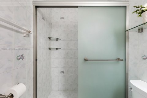 Villa ou maison à vendre à Miami, Floride: 3 chambres, 126.72 m2 № 1956037 - photo 29