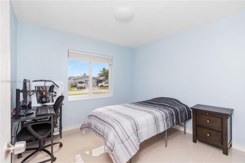 Villa ou maison à vendre à Miami, Floride: 3 chambres, 126.72 m2 № 1956037 - photo 21