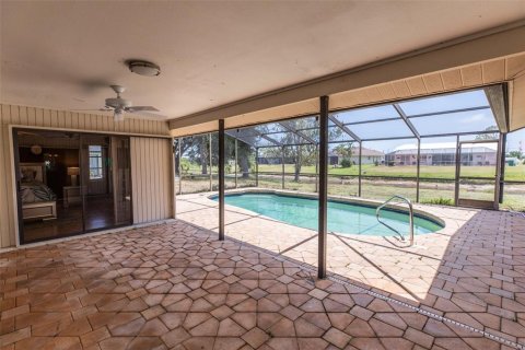 House in Rotonda, Florida 3 bedrooms, 191.29 sq.m. № 1759298 - photo 27
