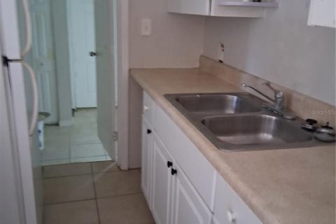 Apartamento en alquiler en Saint Petersburg, Florida, 2 dormitorios, 76.64 m2 № 1913928 - foto 5