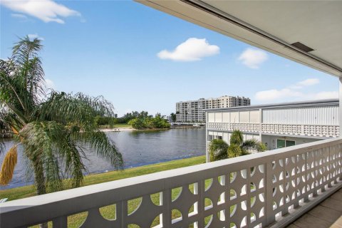 Copropriété à vendre à Pompano Beach, Floride: 1 chambre, 75.81 m2 № 2084401 - photo 5