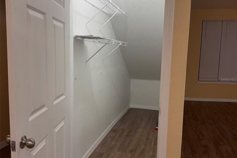 Condo in Orlando, Florida, 2 bedrooms  № 1853619 - photo 14