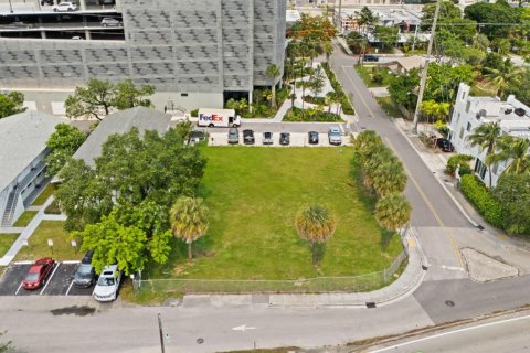 Commercial property in Fort Lauderdale, Florida № 2189889 - photo 12