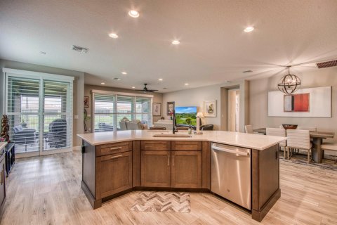 Villa ou maison à vendre à Port St. Lucie, Floride: 3 chambres, 218.51 m2 № 2187052 - photo 6