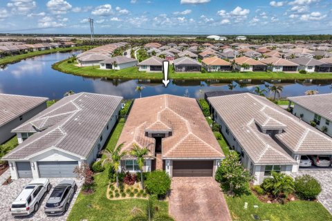 Villa ou maison à vendre à Port St. Lucie, Floride: 3 chambres, 218.51 m2 № 2187052 - photo 27