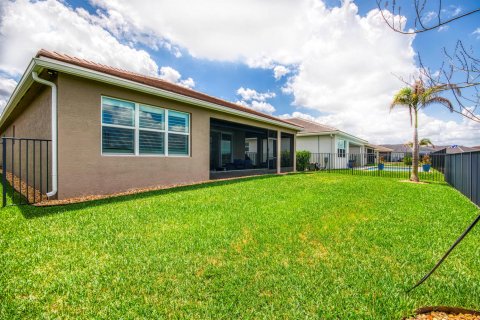 Villa ou maison à vendre à Port St. Lucie, Floride: 3 chambres, 218.51 m2 № 2187052 - photo 25