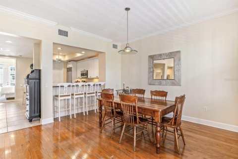 Townhouse in Placida, Florida 4 bedrooms, 208.57 sq.m. № 1526128 - photo 5