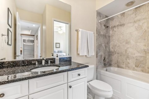 Townhouse in Placida, Florida 4 bedrooms, 208.57 sq.m. № 1526128 - photo 14