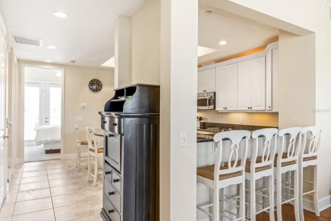 Townhouse in Placida, Florida 4 bedrooms, 208.57 sq.m. № 1526128 - photo 6